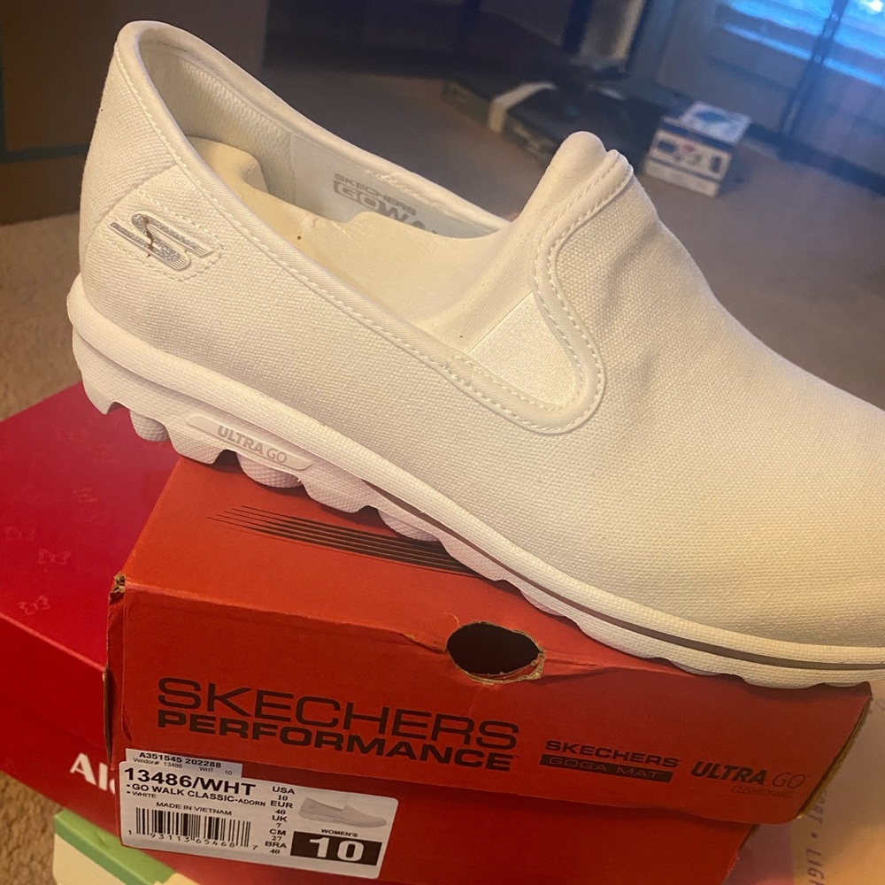 Never worn